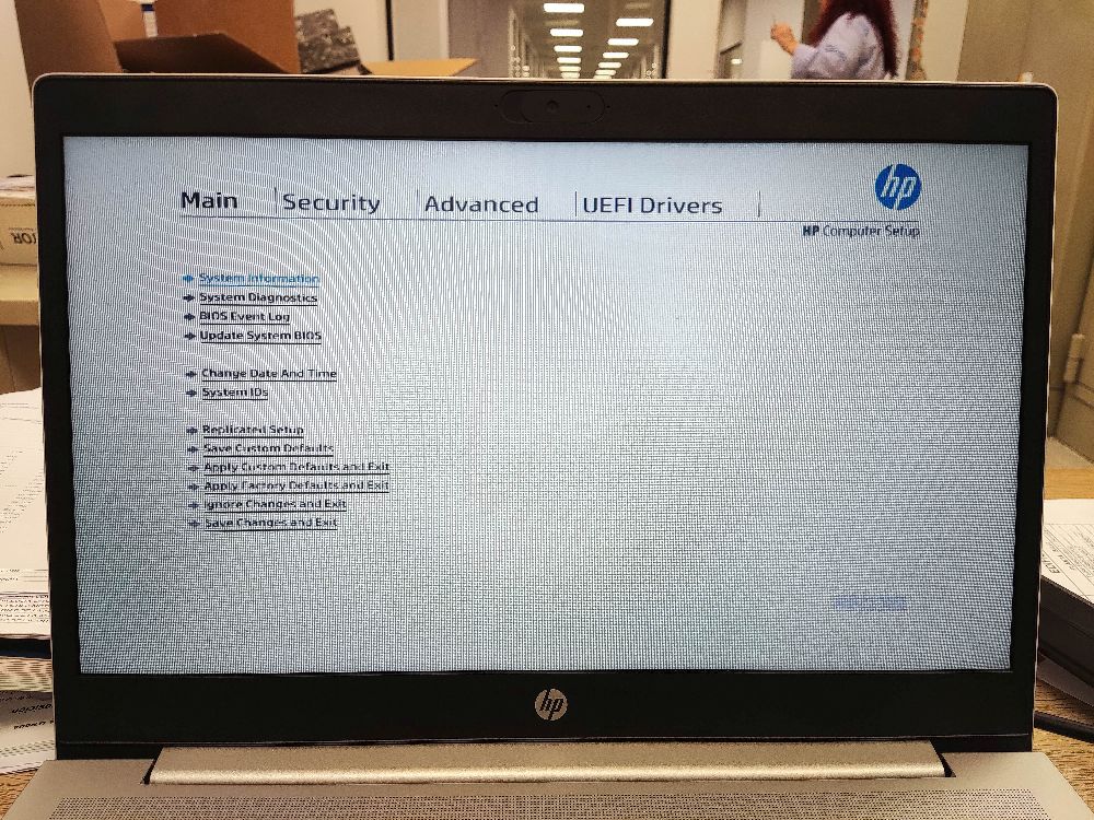 Menú BIOS de portátil HP